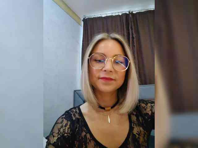 Zhenya-and-Vasilisa webcam