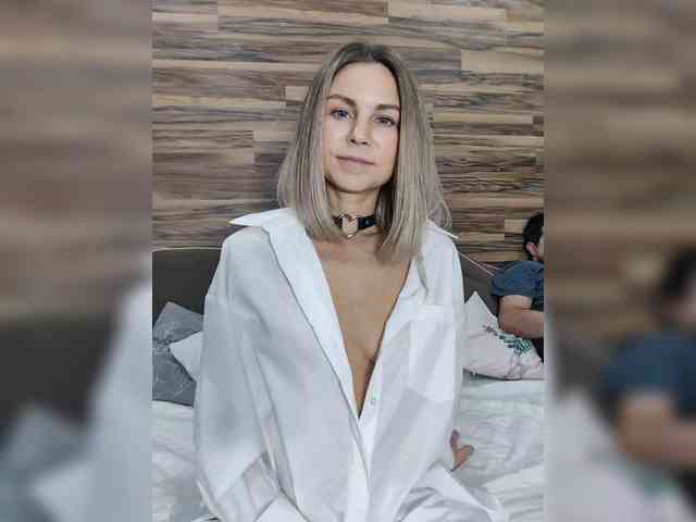 Vasilisa-and-Zhenya webcam