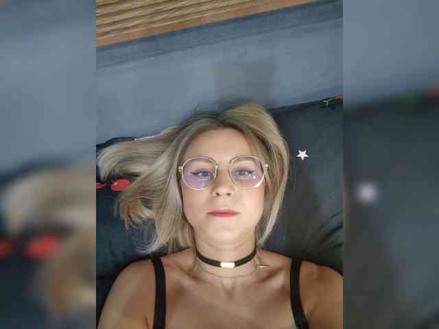 Zhenya-and-Vasilisa webcam