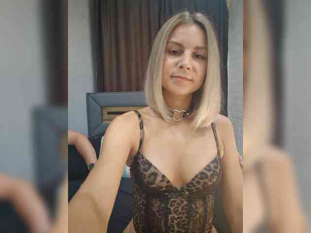 Vasilisa-and-Zhenya webcam