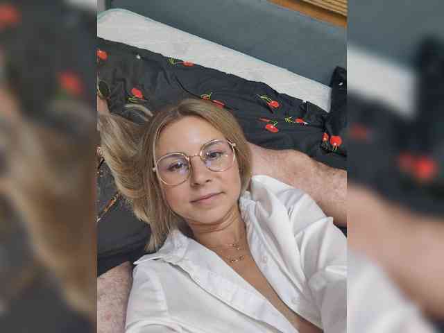 Zhenya-and-Vasilisa webcam