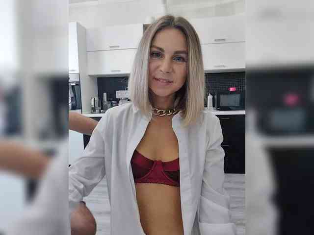 Vasilisa-and-Zhenya webcam