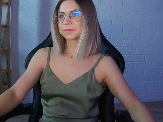 Zhenya-and-Vasilisa webcam