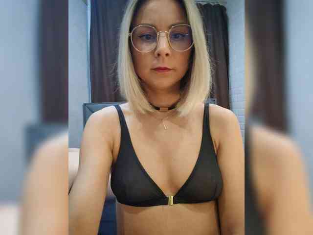 Zhenya-and-Vasilisa webcam