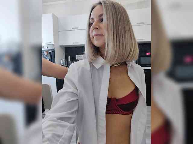 Vasilisa-and-Zhenya webcam