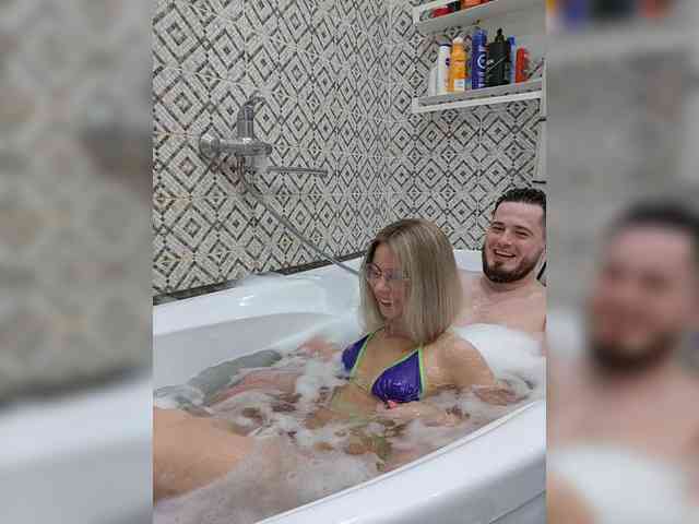 Zhenya-and-Vasilisa webcam