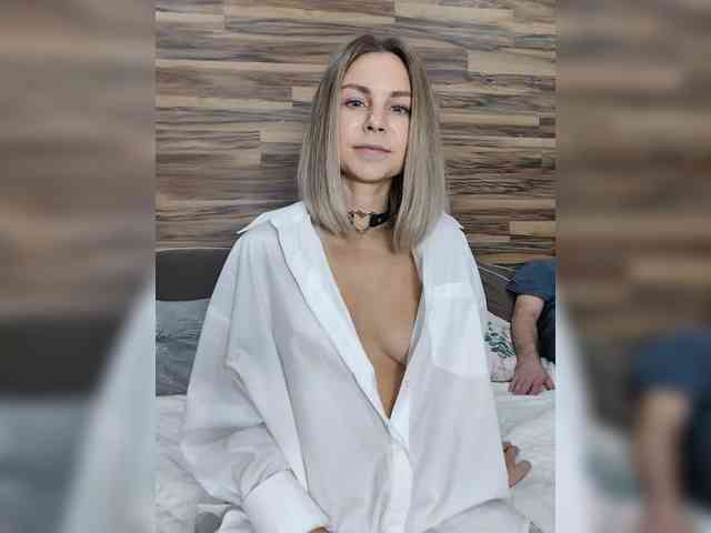 Vasilisa-and-Zhenya webcam