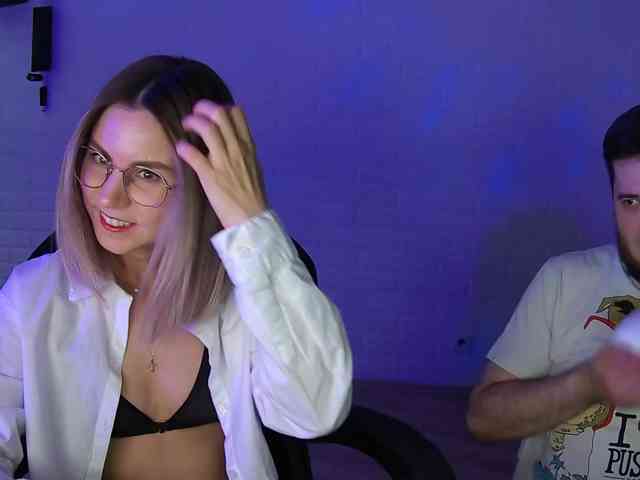 Zhenya-and-Vasilisa webcam