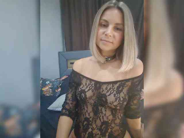 Vasilisa-and-Zhenya webcam