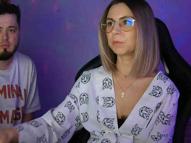 Zhenya-and-Vasilisa webcam