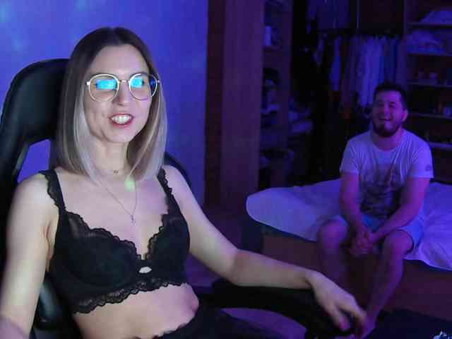 Zhenya-and-Vasilisa webcam