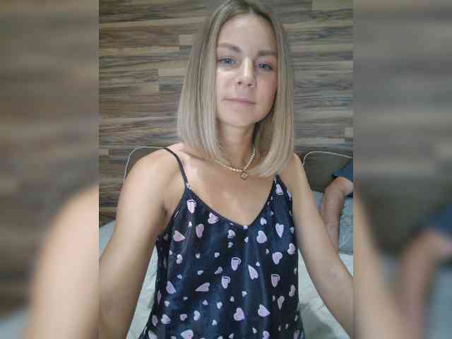 Vasilisa-and-Zhenya webcam