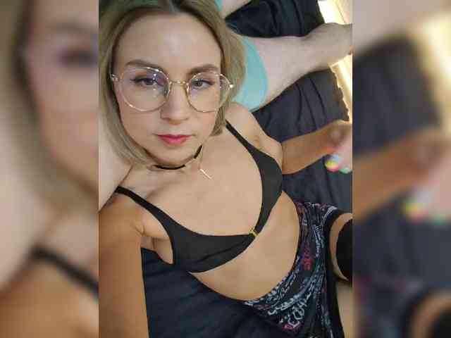 Zhenya-and-Vasilisa webcam