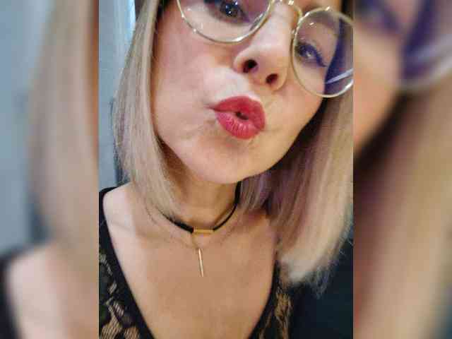 Zhenya-and-Vasilisa webcam