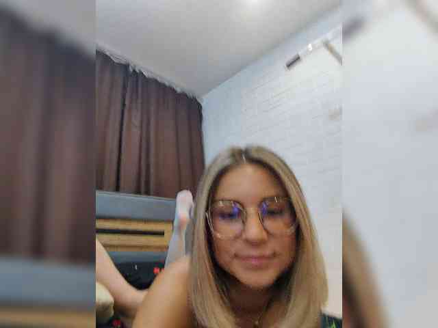 Zhenya-and-Vasilisa webcam