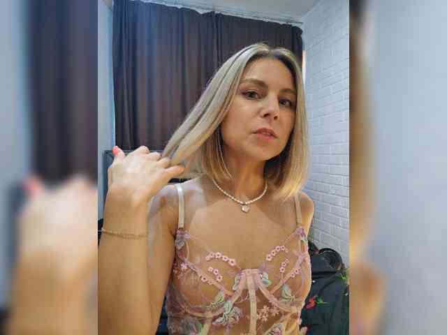 Zhenya-and-Vasilisa webcam