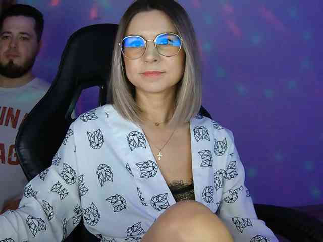 Zhenya-and-Vasilisa webcam