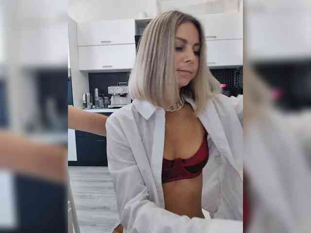 Vasilisa-and-Zhenya webcam