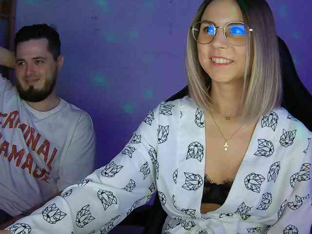 Zhenya-and-Vasilisa webcam