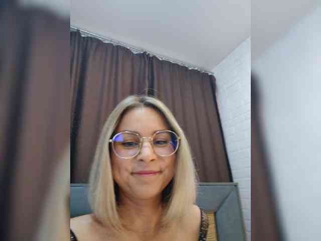 Zhenya-and-Vasilisa webcam