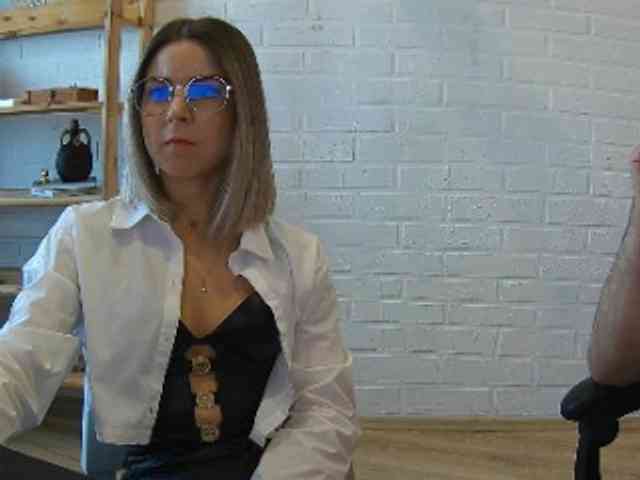 Zhenya-and-Vasilisa webcam