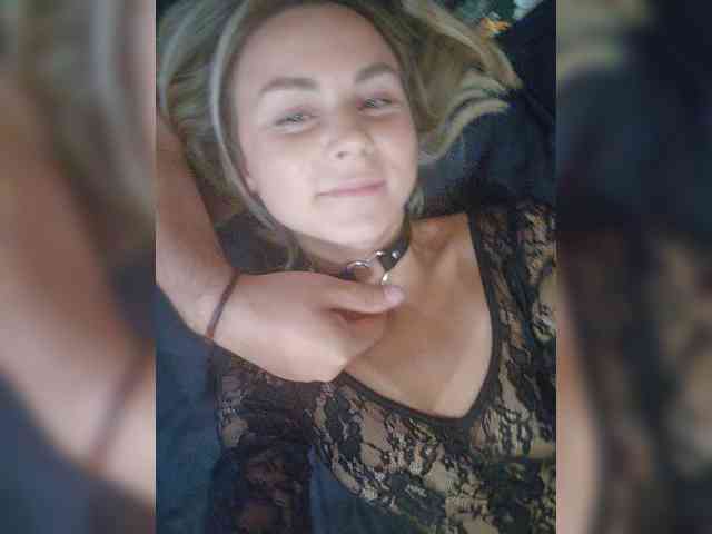 Vasilisa-and-Zhenya webcam