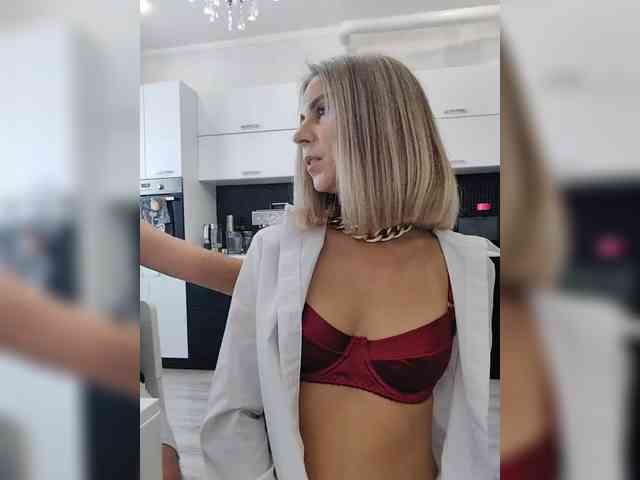 Vasilisa-and-Zhenya webcam