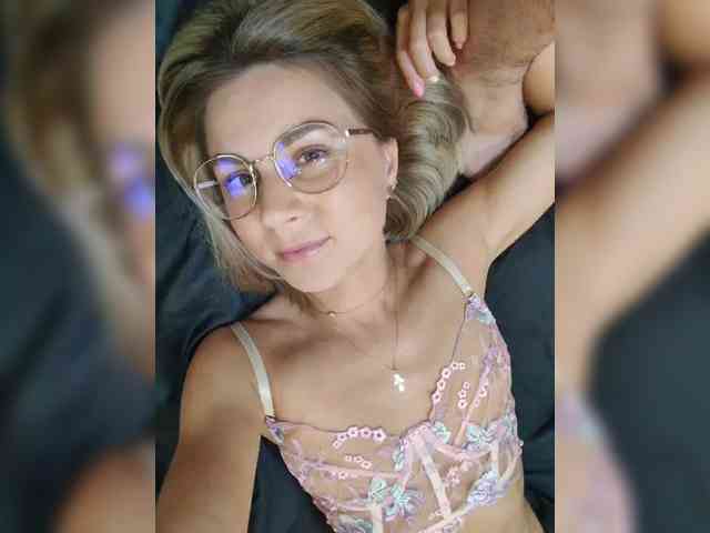 Zhenya-and-Vasilisa webcam