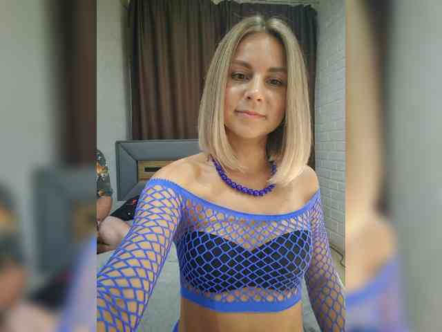 Vasilisa-and-Zhenya webcam