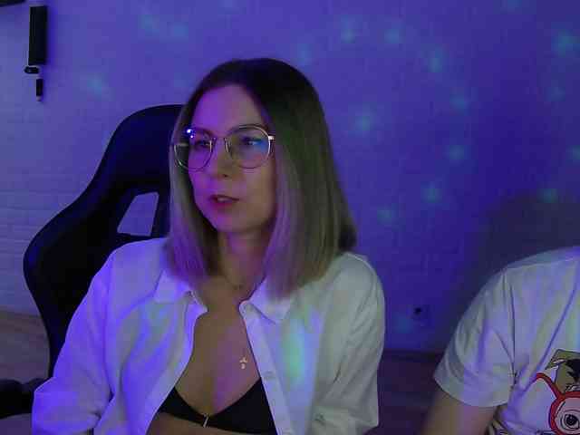 Zhenya-and-Vasilisa webcam