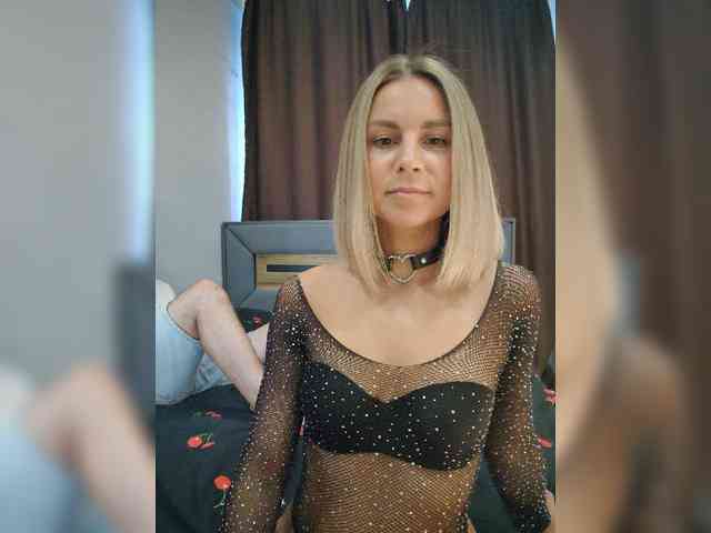 Vasilisa-and-Zhenya webcam
