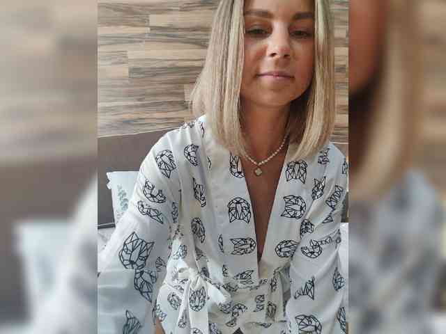 Vasilisa-and-Zhenya webcam