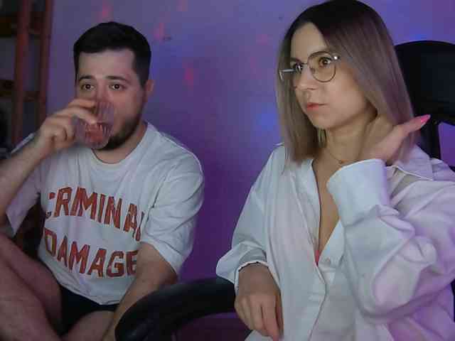 Zhenya-and-Vasilisa webcam