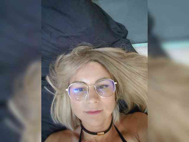 Zhenya-and-Vasilisa webcam