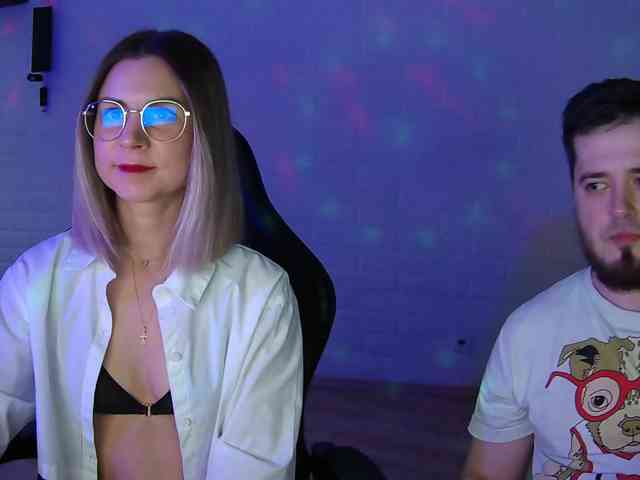Zhenya-and-Vasilisa webcam
