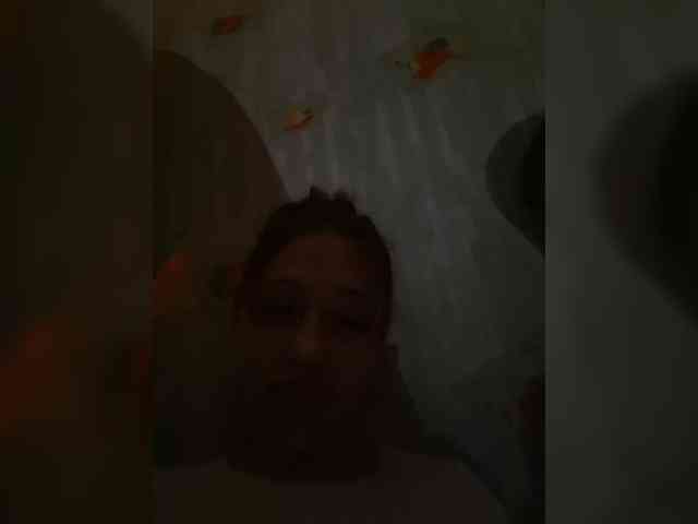 Vikktorriaaa webcam