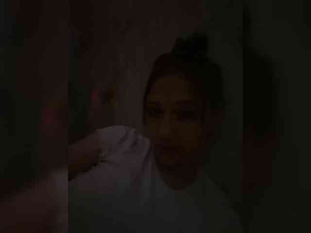 Vikktorriaaa webcam