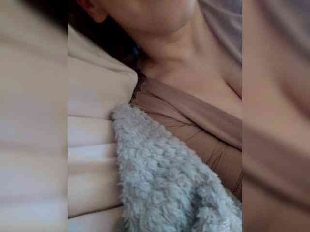 Модель: Vikktorriaaa