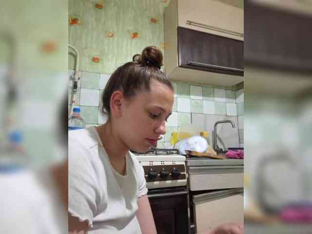 Vikktorriaaa webcam