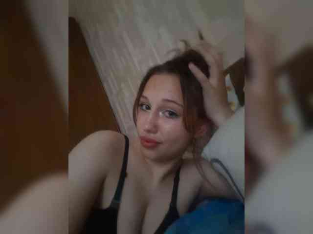 Vikktorriaaa webcam