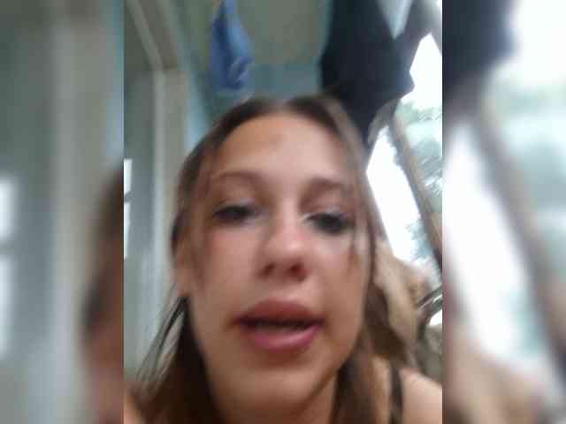 Vikktorriaaa webcam