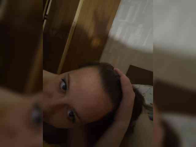 Модель: Vikktorriaaa