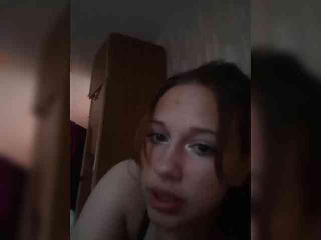 Vikktorriaaa webcam