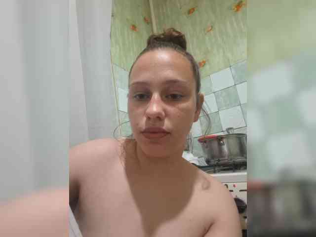 Vikktorriaaa webcam