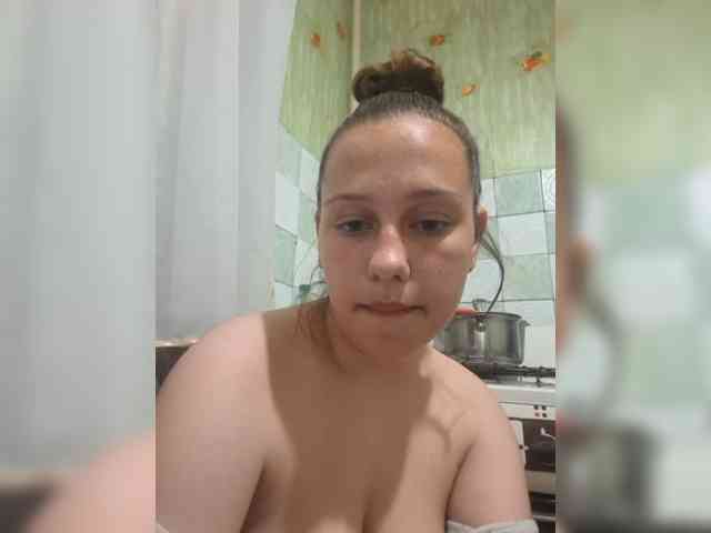 Vikktorriaaa webcam