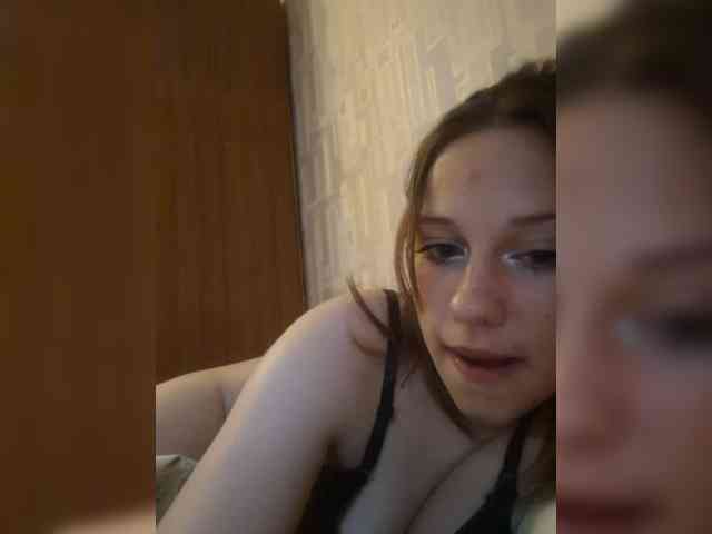 Vikktorriaaa webcam