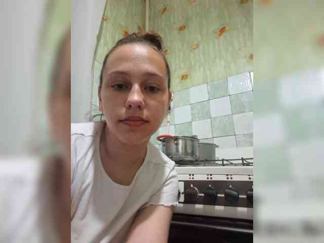 Vikktorriaaa webcam