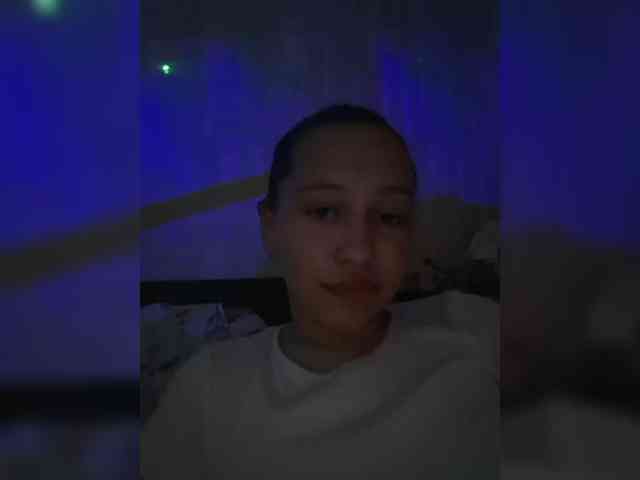 Vikktorriaaa webcam