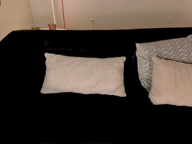 JasminBlake's BongaCams show and profile