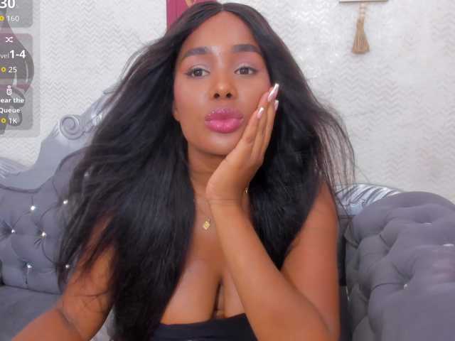 Katherin-Cruzz live cam on BongaCams
